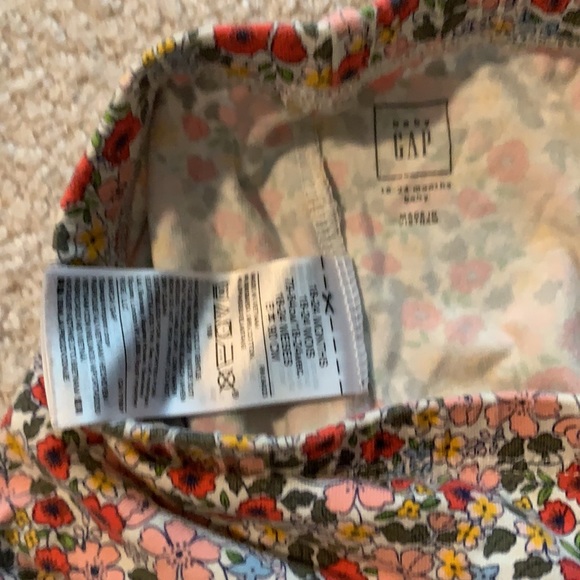 Adorable floral and striped coordinating set - Picture 8 of 9